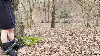 Lucky Exhibitionist: Got Free Blowjob From A Stranger Hiking In The Woods