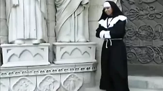 Nun Fucks A Tourist