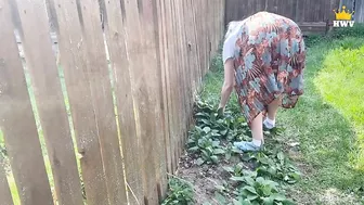 Pov: Village Vibe. Mature Married Milf Got Stuck In The Fence, A Neighbor Helped And Fucked Her