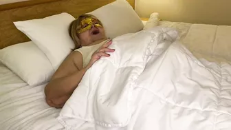 I'm The British Slutty Grandmother And I Want A Male In My Bed. Are You Coming To Fuck Me? I'm Horny And Wet