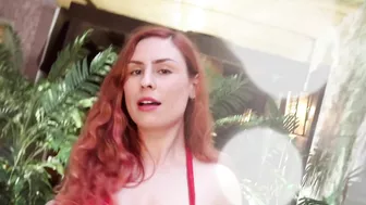 Ninfeta Faz Milf Gozar Gostoso Com Sua Língua E Plug Anal - Lolah Vibe E Emme White