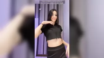 Tik Tok Model Nude Dancing