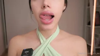 Ruth Lee Looking Great Sucking Cock