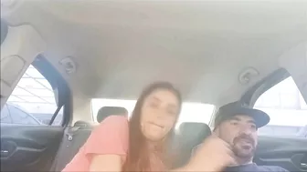 Married Horny Inside The Taxi Ends Up Cumming And Pissing On The Driver's Dick To Pay The Ride