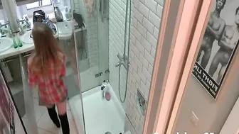 Filming My Teen Gf Naked In The Shower