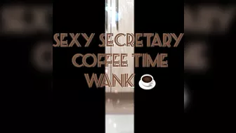 Biggest Labia In Porn - The Sexy Secretary Coffee Break Wank