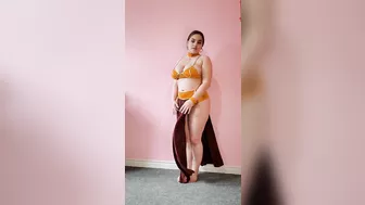 Slave Leia Tease & Dildo Ride