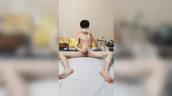 Handsome Chinese Guy Jerking