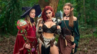 Porno D&D World - Sweetie Fox, Diana Rider And Arinafox In Sex Adventure