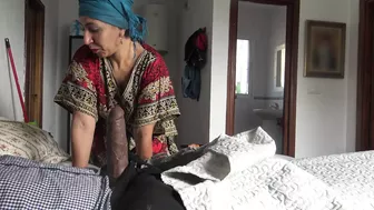 This Turkish Granny Is Shocked! I Take Out My Big Black Cock In Front Of Her