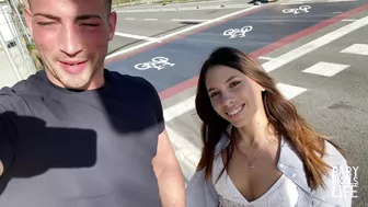 Baby Nicols Fucking Her Tinder Date On An Uber