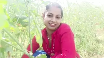 Cheating The Sister-In-Law Working On The Farm By Luring Money In Hindi Voice