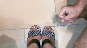 Shoe Fuck With Cumshot On Toes