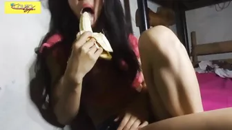 Me Masturbo Con Un Cambur O Banana