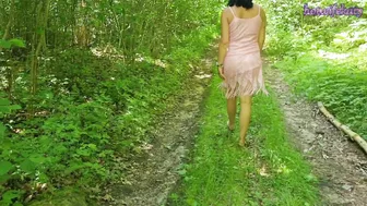 Hot Wife Seduced The Courier
