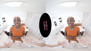 Gentle First Kiss Inside Vr Porn