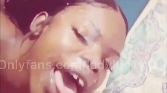 Ebony Deepthroat Queen Takes Epic Facial Blast