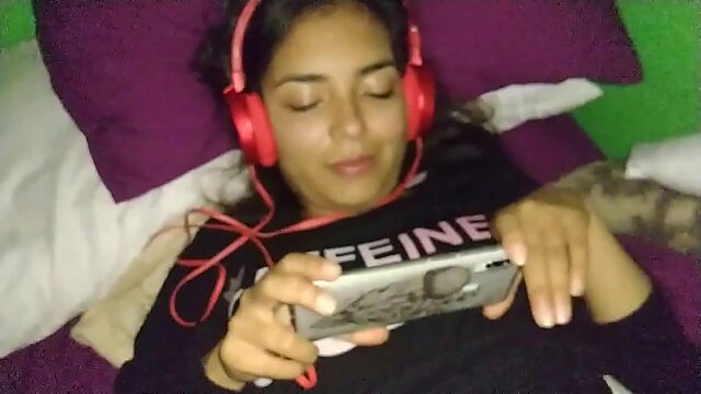 Latina Loves Watching Porn While Getting Fucked