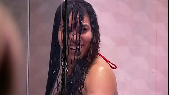 Elana's Slutty Antics In The Bbb19 House