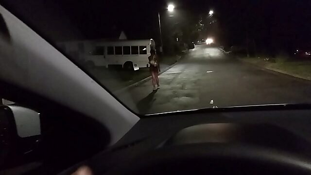 Nude Hooker Strolls Through Raleigh At Night