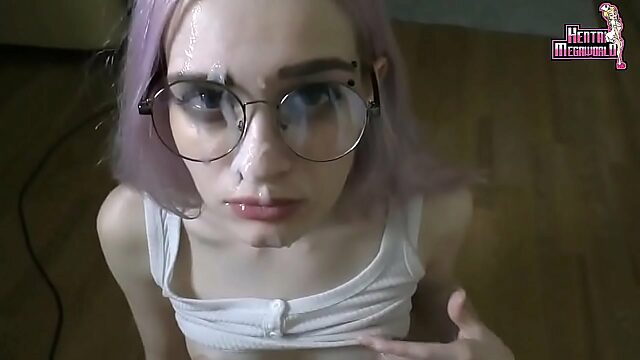 Pink-Haired Geek Girl Masturbates, Fucks Boyfriend, Gives Sloppy Blowjob And Takes A Facial