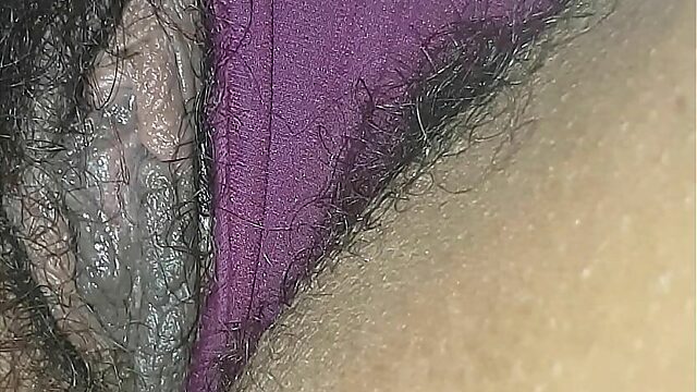 Hairy Mature Snatch Needs Attention