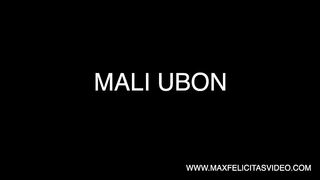 Mali Ubon Incredible Thai Girl Loves Blowjob Video With Iphone Of Max Felicitas