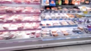 Geiler Riskanter Handjob Im Supermarkt - Public:ppp Day 4 Of 10 Day Cumchallenge