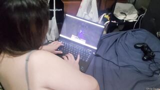 Gamer Girl Playing Minecraft But I Want To Fuck