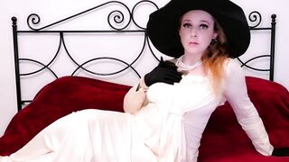 Lady Dimitrescu Rubs Her Pussy With Pearl Beads (Cosplay, Halloween Video)