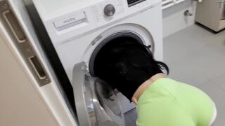 Step Sister Got Creampie While Stuck In Washing Machine