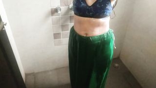 Indian Aunty Ki Bathroom Me Jabardast Chudai