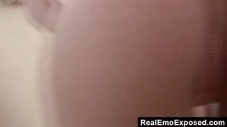 Realemoexposed - She Shakes Her Perfect Small Ass On Her Boyfriend's Dick