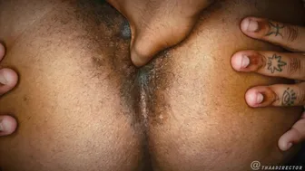 @Goldenebonii Spreading Her Hairy Pink Pussy After Pissing - @Thaadirector