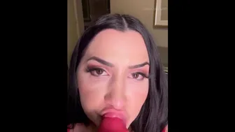 Cassie Is Fucking Herself On Valentines With A Dildo