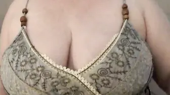 Bigboob Mature Play