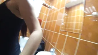 Blowjob With Ending In Staff Restroom