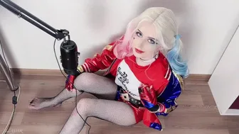 Asmr Fishnets Play For Your Strong Relax I Harley Quinn Cosplay