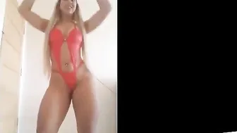 3 Beautiful Women Dancing