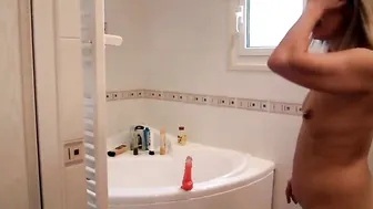 Chubby Milf Playing With Toy In The Bathroom