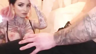 Amateur Sex Tattooed Covered Busty Sluts Pleasing A Big Cock