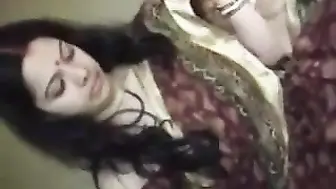 Muslim Slut Arya From Chennai Gets Fucked