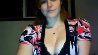 Big-Titted Webcam Model On Cam 2