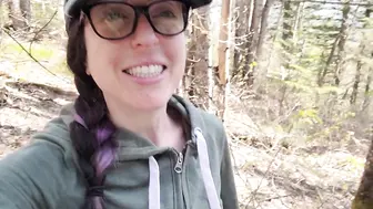 Hiking Babe Earns A Protein-Filled Treat