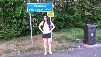 Deutsches Babe Gibt Blowjob Auf Parkplatz