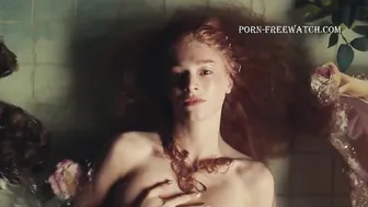 Naked Hunter Schafer Nude Tits 'Euphoria' S2Ep4