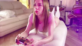 Gamer Girl With Big Booty Is Playing A Game And Gets Penetrated By A Perv