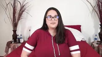 Bespectacled Bbw Is Happy To Take That Dick Deep Inside Her Super Wet Cooch