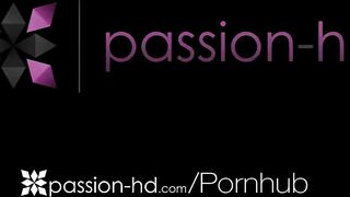 Passion-Hd Unexpected Fuck With Lucky Delivery Boy