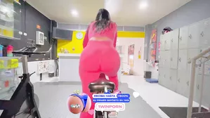 Mientras Está En El Gimnasio Yo La Espero En Su Habitación Con Mi Dura Polla Jenifer Play